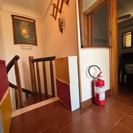 A Casa Di Elisa Tatil Evi
